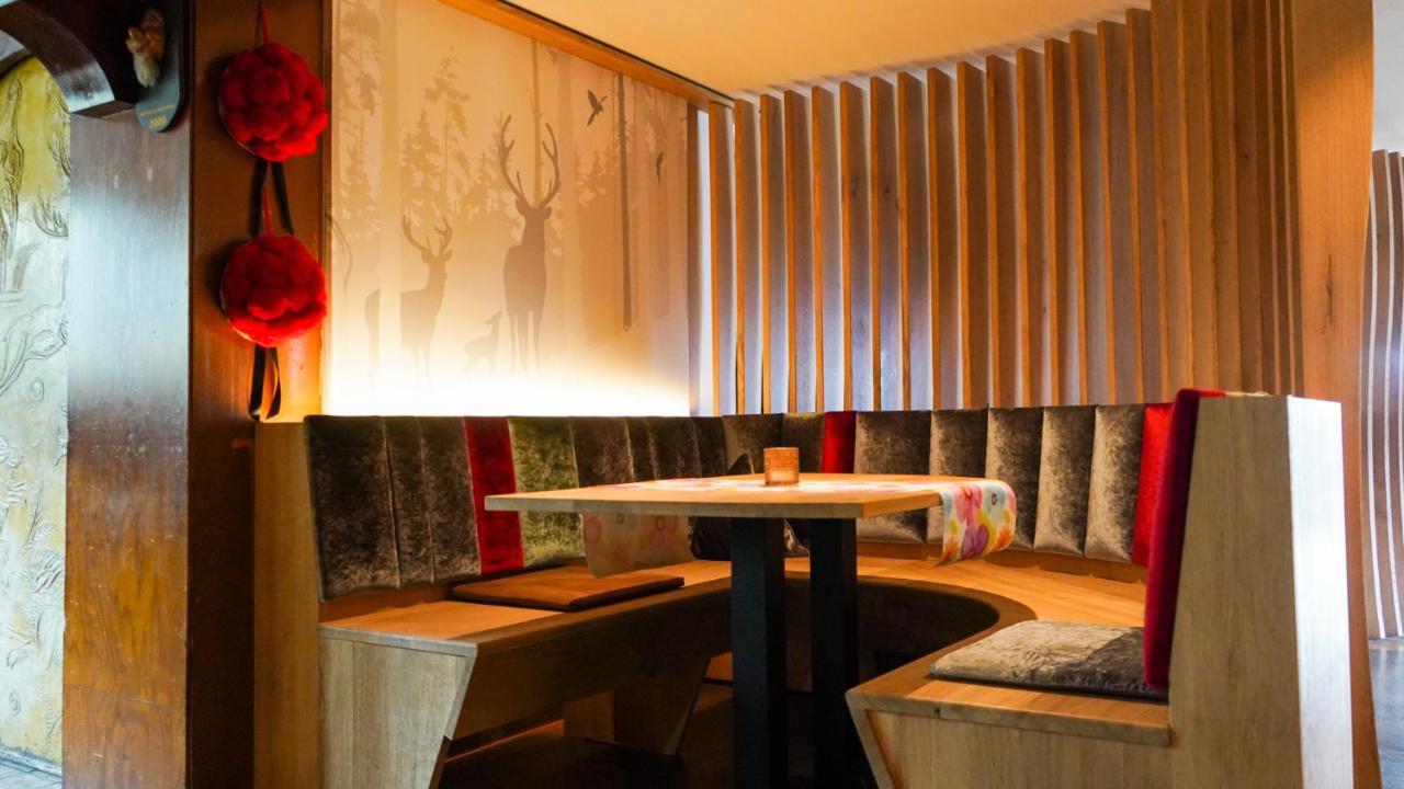 Hotel Hirschen Шлухзее Экстерьер фото