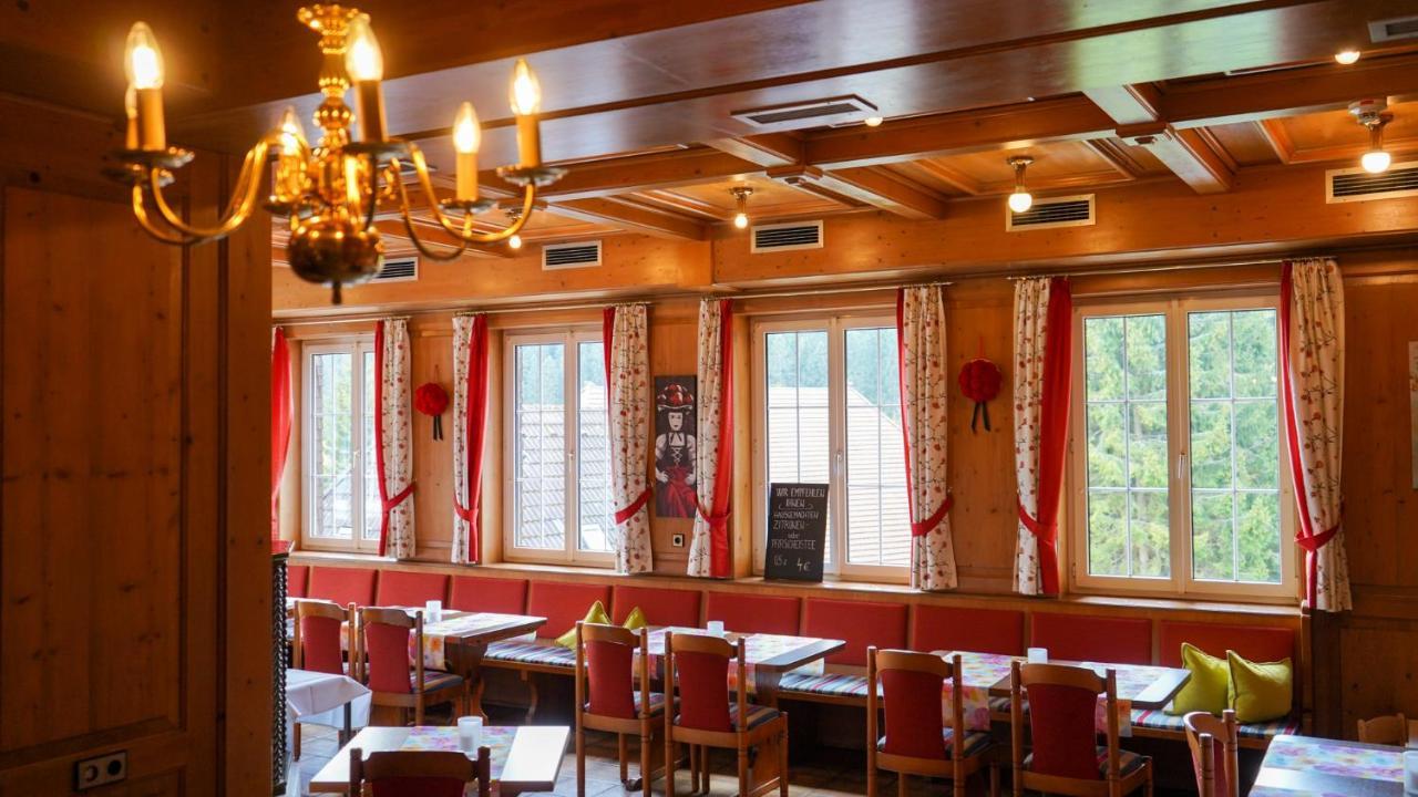 Hotel Hirschen Шлухзее Экстерьер фото